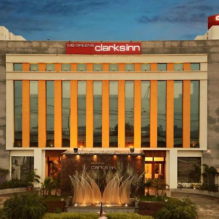 M B Greens Clarks Inn Moradabad Zewnętrze zdjęcie
